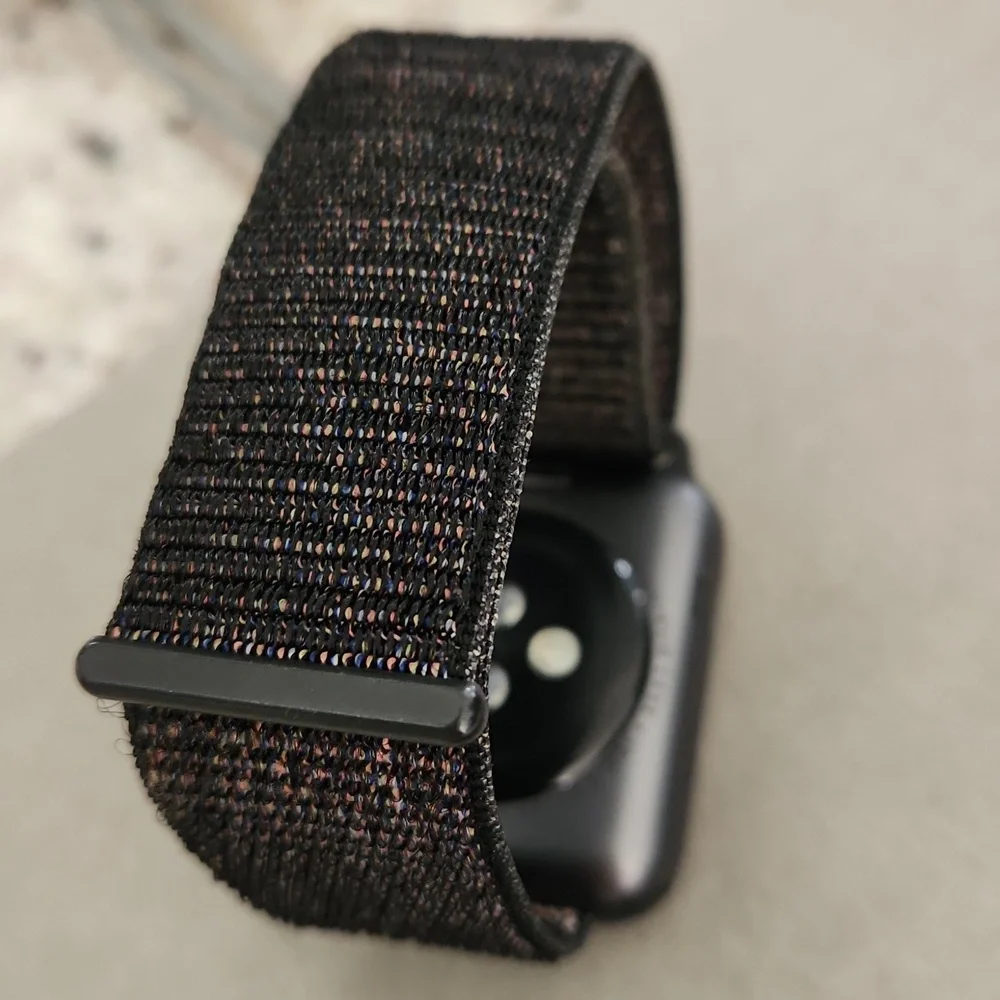 Apple Watch Series 3 - Black w Stretch Strap